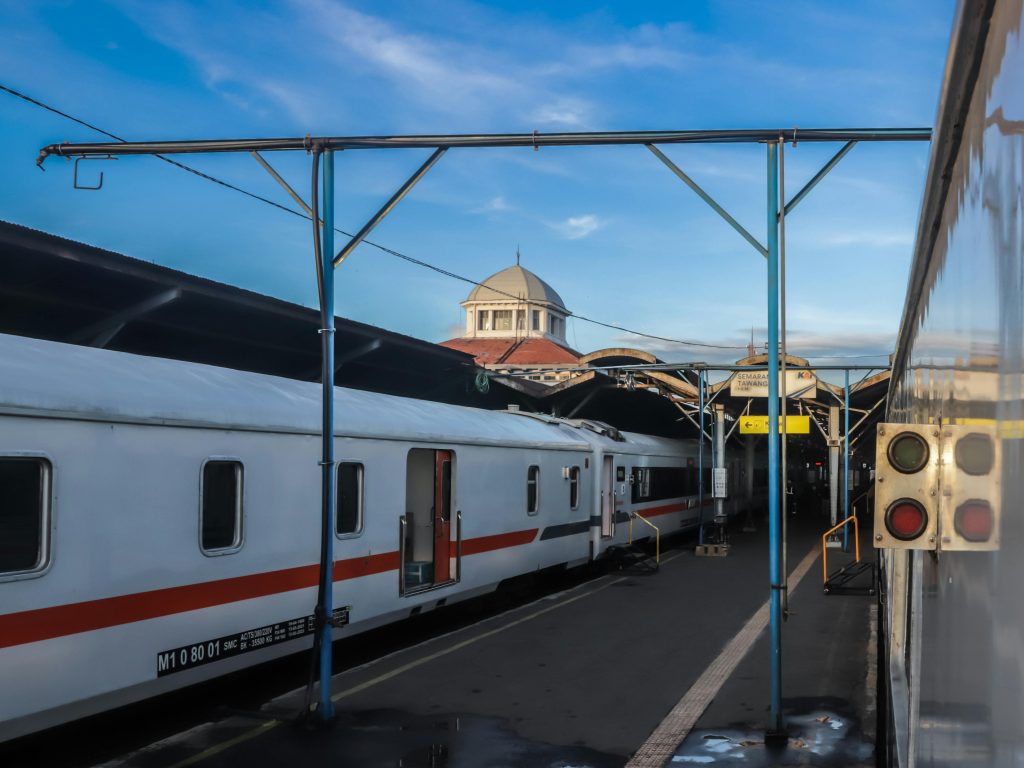 travel semarang cilacap